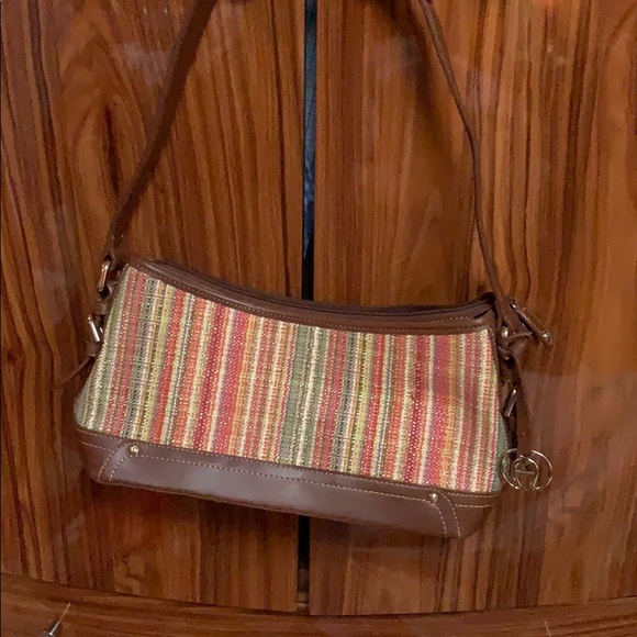 Ladies handbag - Picture 1 of 3